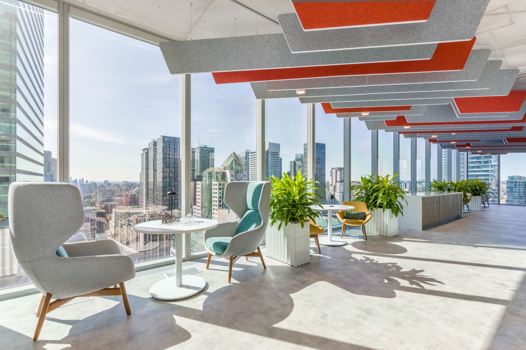 313 Plants Built Into the Millwork of Palo Alto Networks' Canadian HQ — view 6